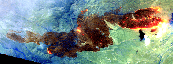 Figure 5 25 April 17-Sawmill Fire-Sentinel-2A-SWIR False Color.png